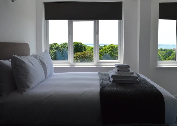 Q8 Boutique Hotel