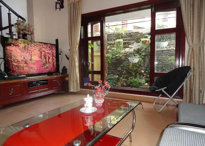 Ha Long Lily Homestay