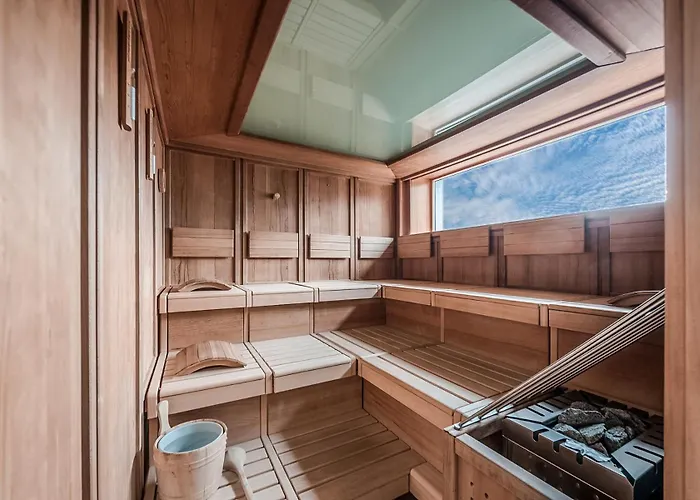 Josl Mountain Lounging Hotel - Adults Only!