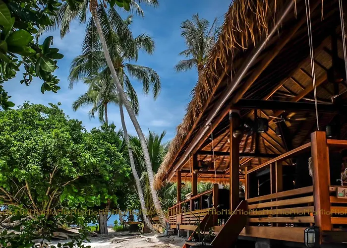 Ten Moons Lipe Resort