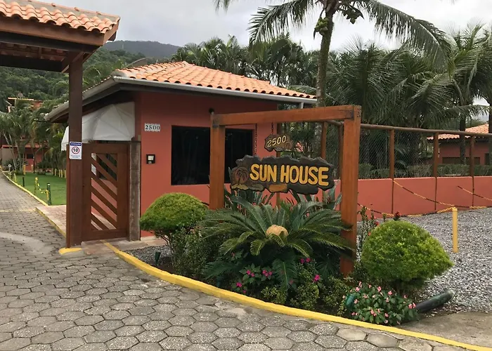 Lindo Flat em Maresias, 100m da Praia