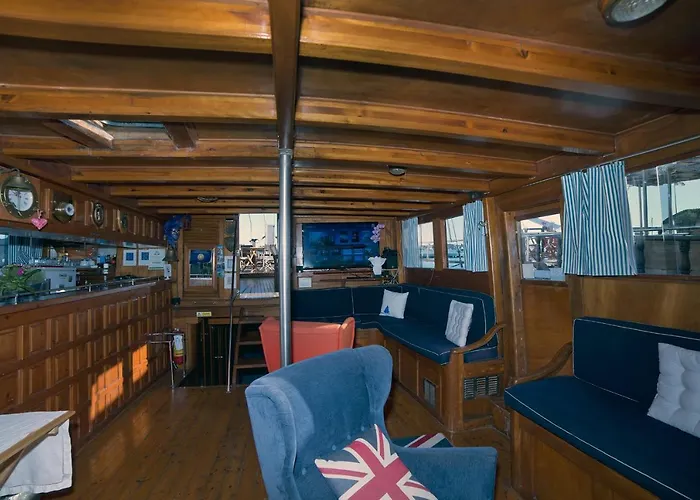 Venezia Boat & Breakfast Caicco Freedom