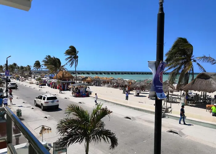 Playa Linda Hotel