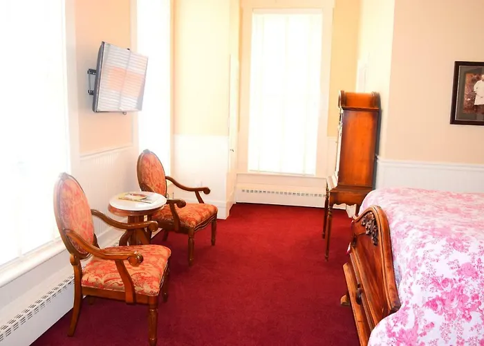 Grand Imperial Hotel