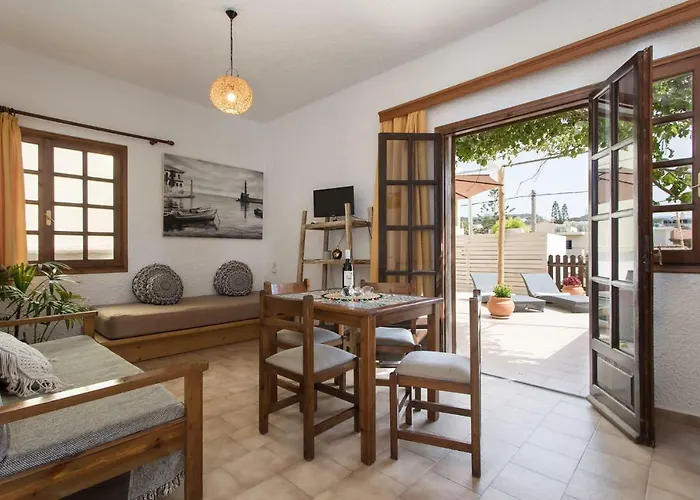 Ilias Apartments