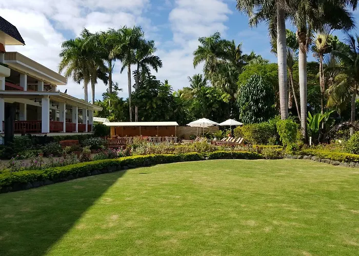 Bedarra Beach Inn