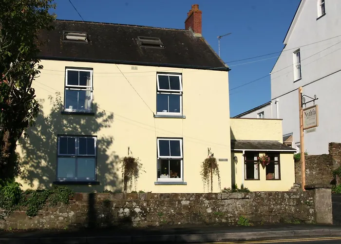 Nythfa Guest House