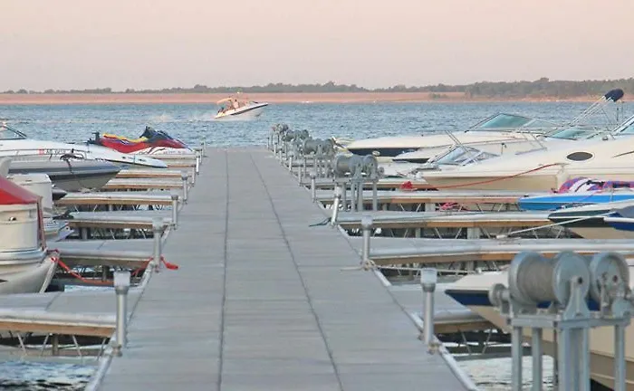 Honey Creek Resort State Park
