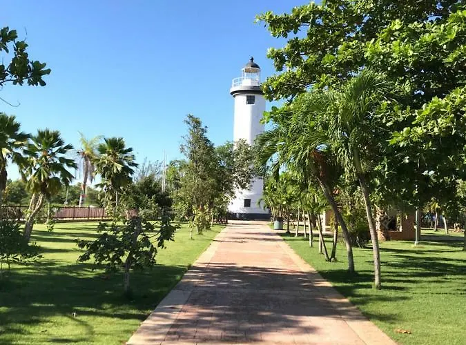 Brisas Del Mar 1/1 Front Beach Apartment
