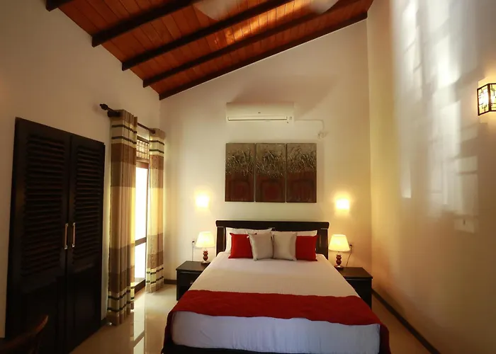 River Breeze Villa Bentota