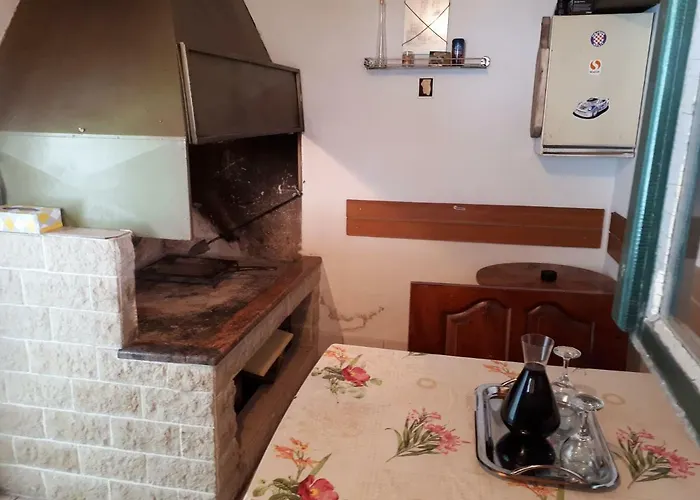 Seaside Apartment For 2 P