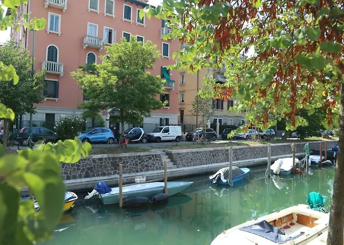 Via Cipro 16