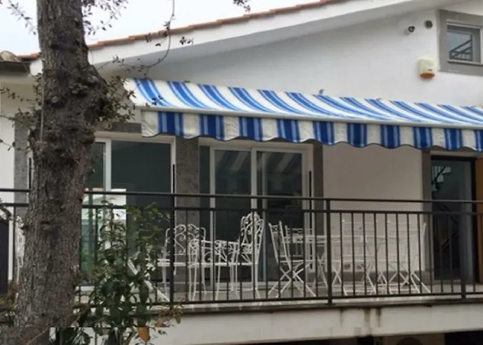 Buellis House