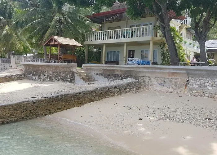 Anton'S Beach Resort