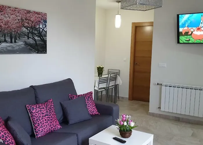 Apartamentos La Pradera de Isla