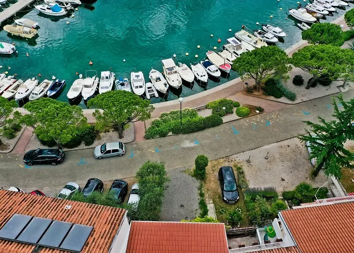 Apartments Nika