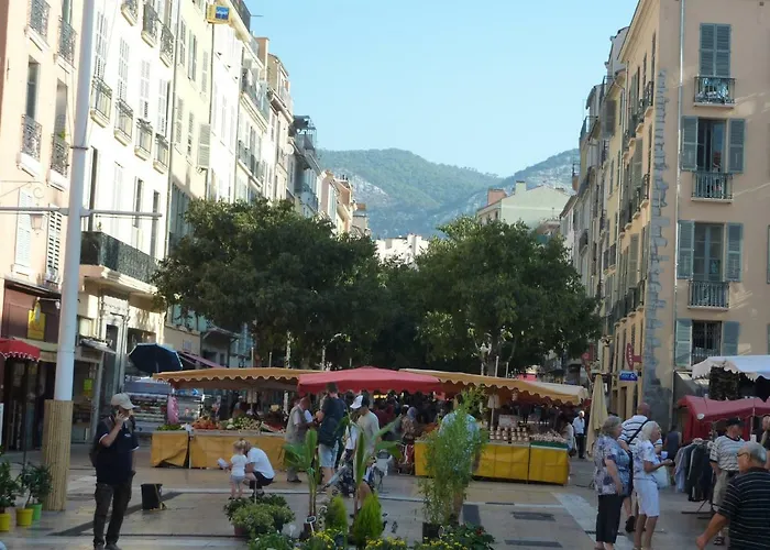 Grande terrasse avec vue - T2 climatisé - hyper-centre