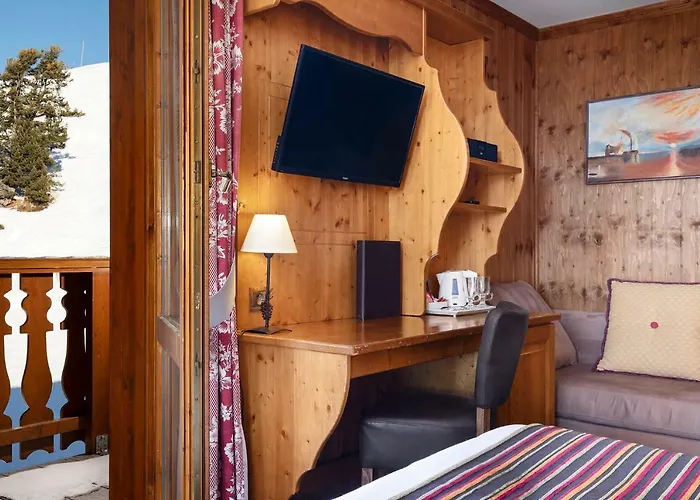 Hotel Les Balcons Village
