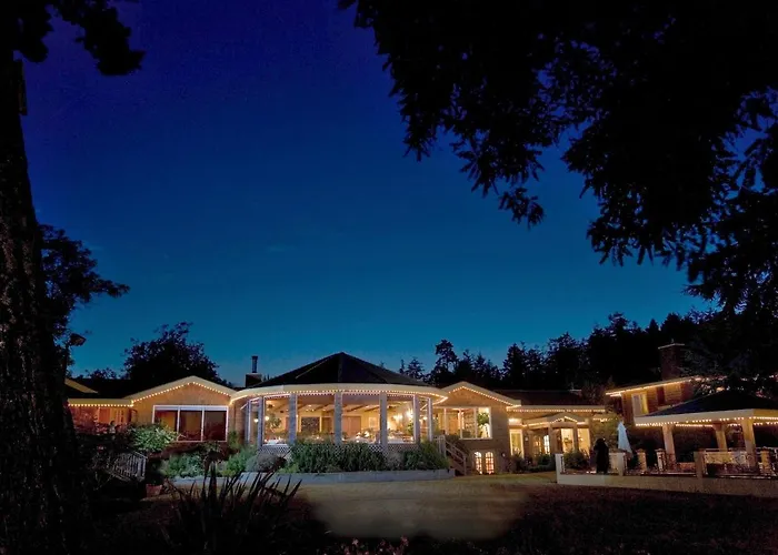Galiano Oceanfront Inn & Spa