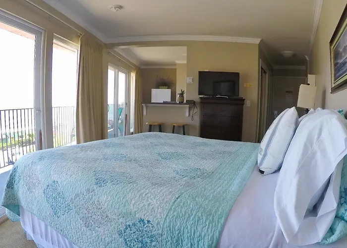 Capitola Beach Suites