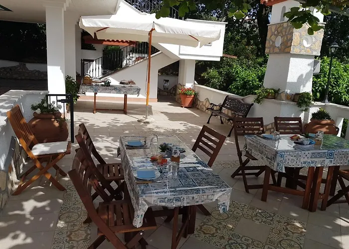 B&B VILLA IOLANDA un soggiorno in Relax vista Mare e Montagna
