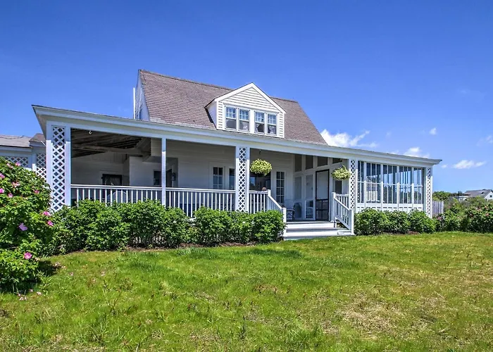 Kennebunk Cottage W/ Private Beach & Ocean Views!