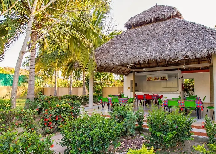 Hotel Parotas Manzanillo